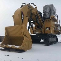 CAT 6018 electric shovel