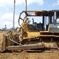 KOMATSU DOZERS D85